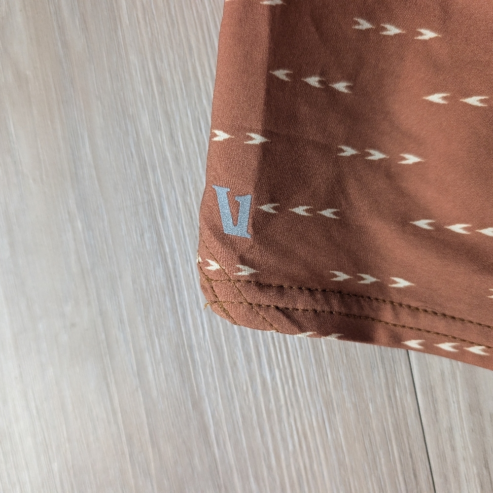 Vuori WOMEN'S CLEMENTINE 2" SHORT - Picture 3 of 7